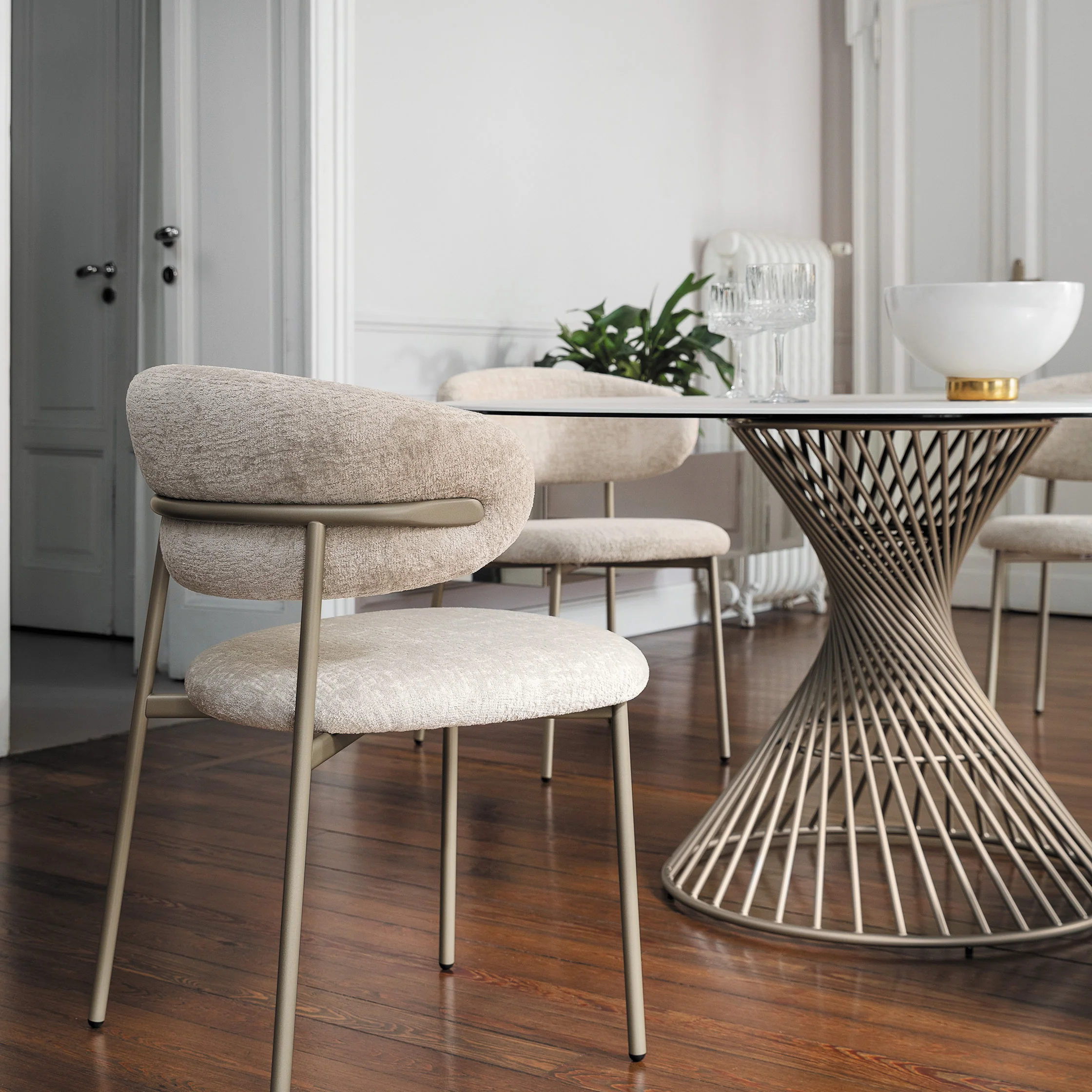 Vortex Dining Table - Image 19