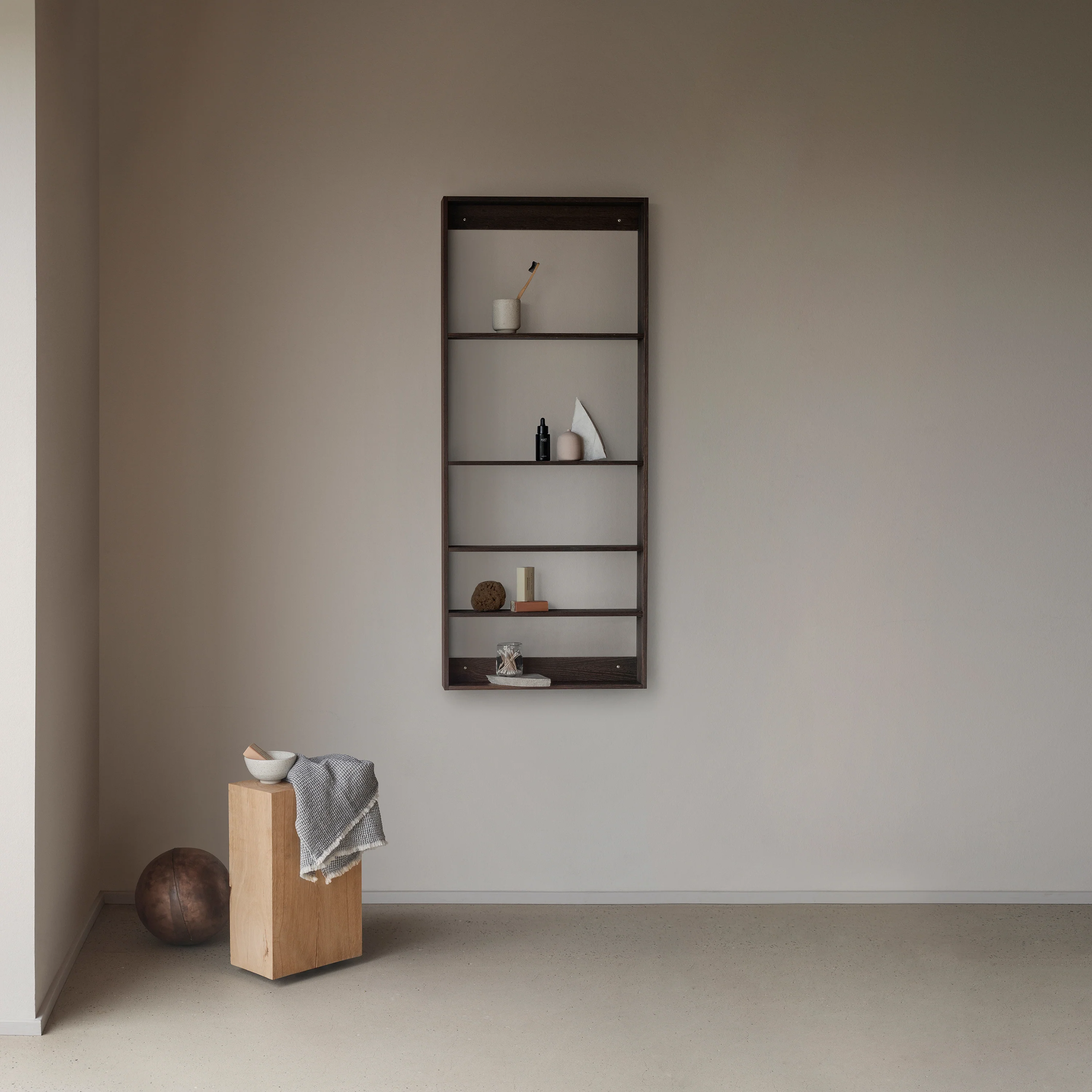 Wall Mounted Storage Rack - Image 12