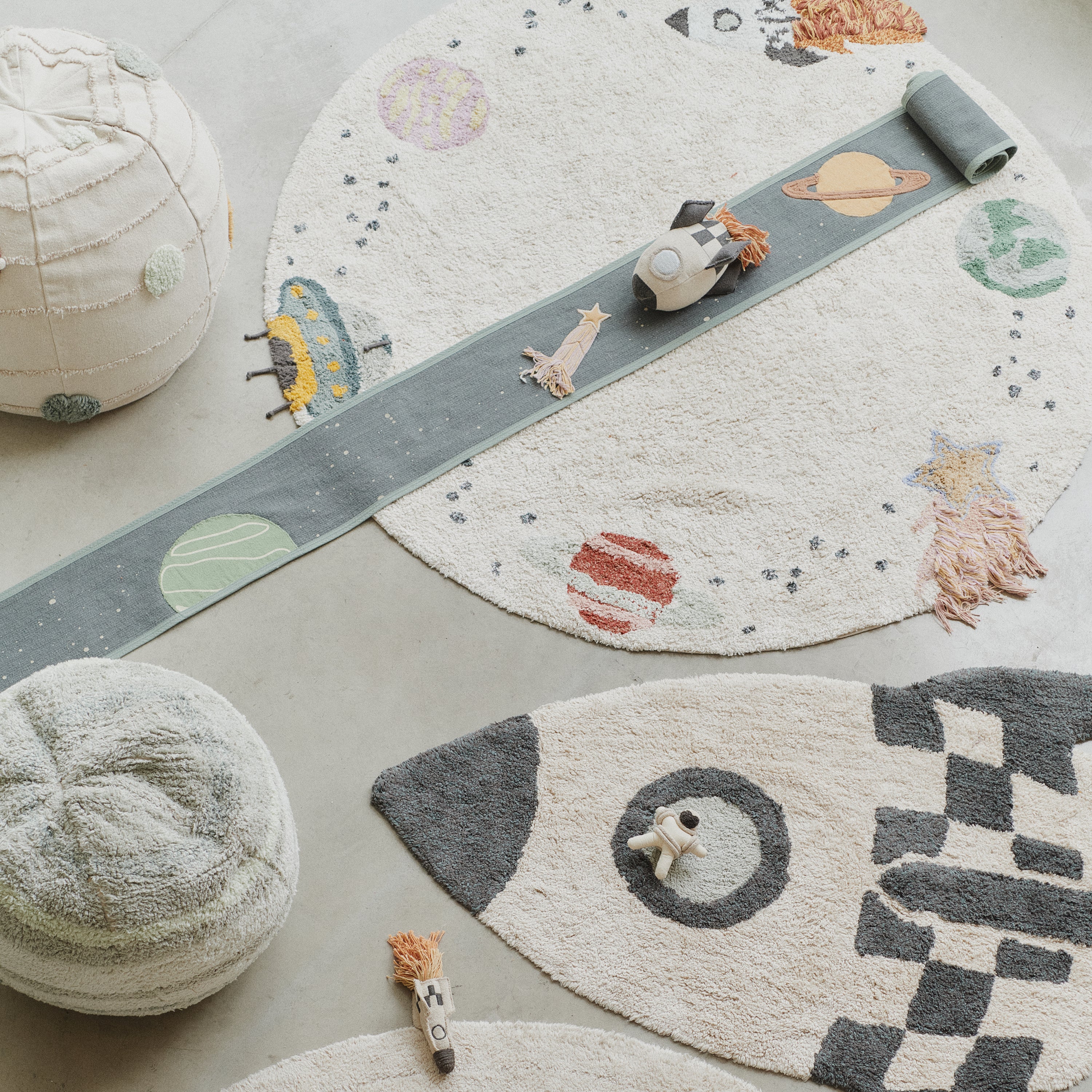 Washable Interstellar Journey Rug - Image 4