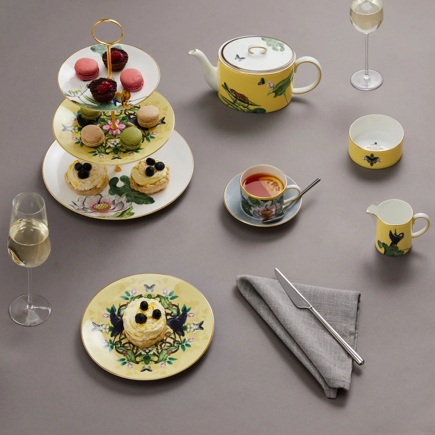 Waterlily Teacup & Saucer - Image 4