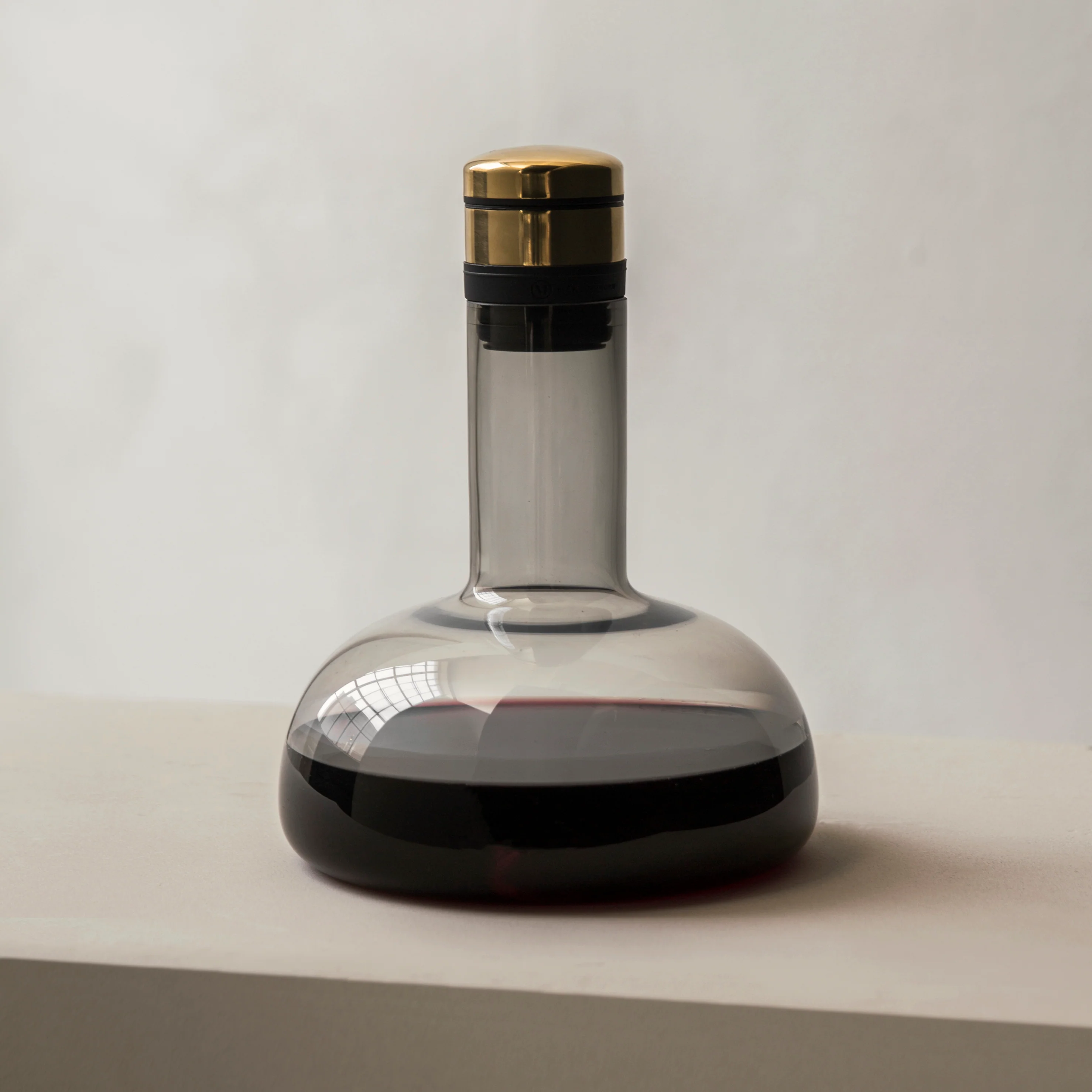 Wine Breather Carafe - Image 4