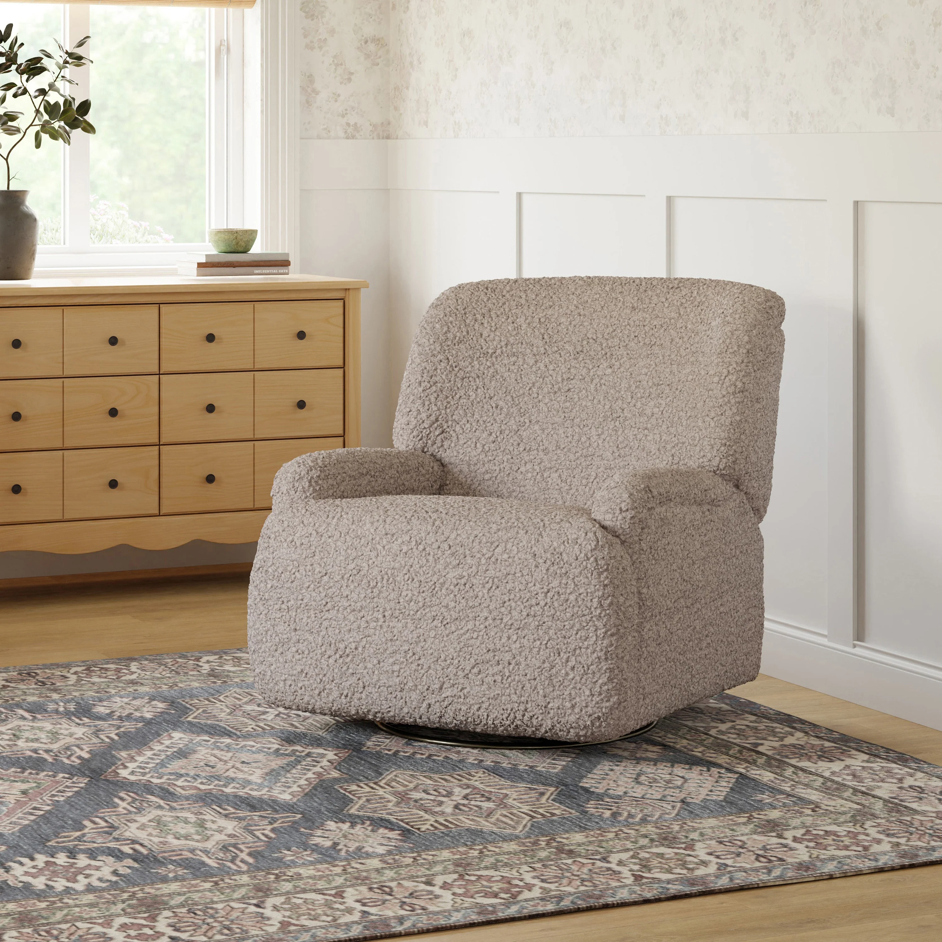 Winslow Extra Wide Recliner and Swivel Glider - Image 7
