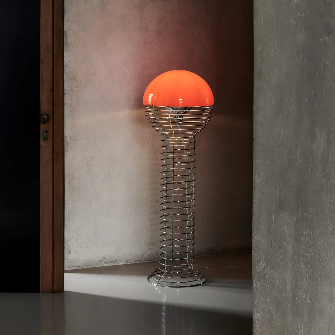 Wire Floor Lamp - Image 5