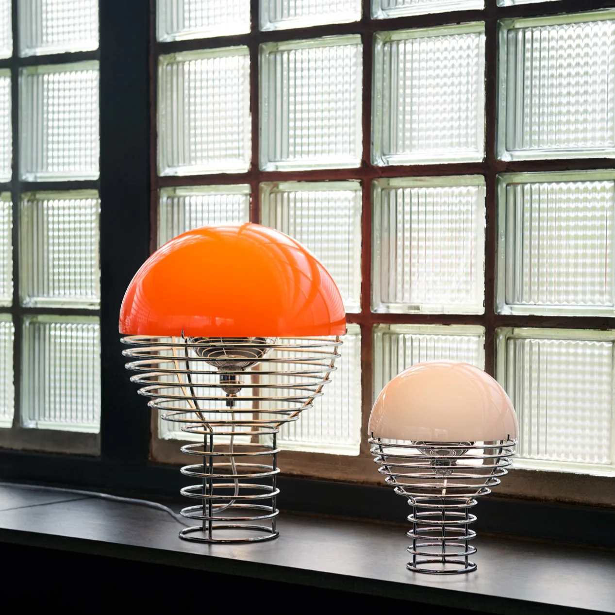 Wire Portable LED Table Lamp - Image 9