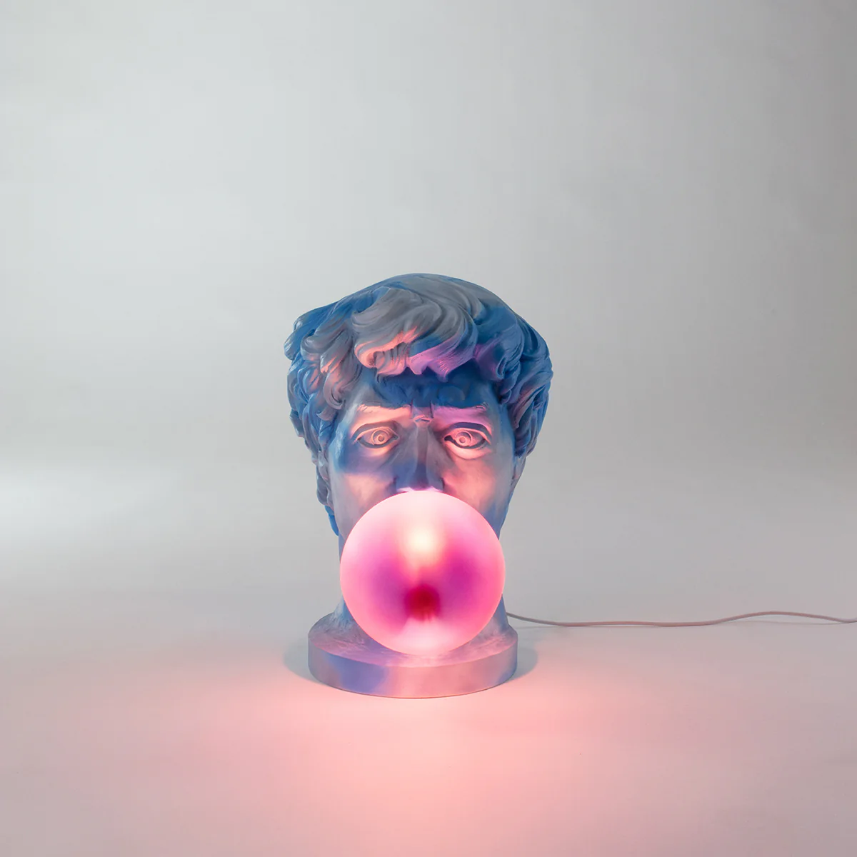 Wonder Cloud Resin Lamp - Image 5