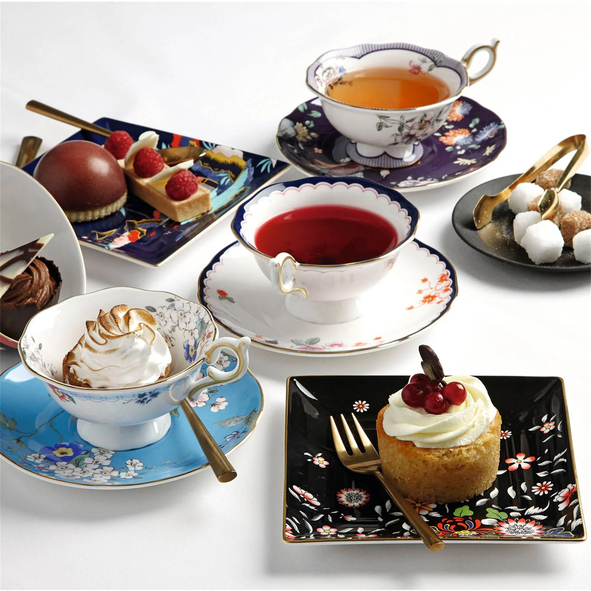 Wonderlust Plate (Set of 4) - Image 2