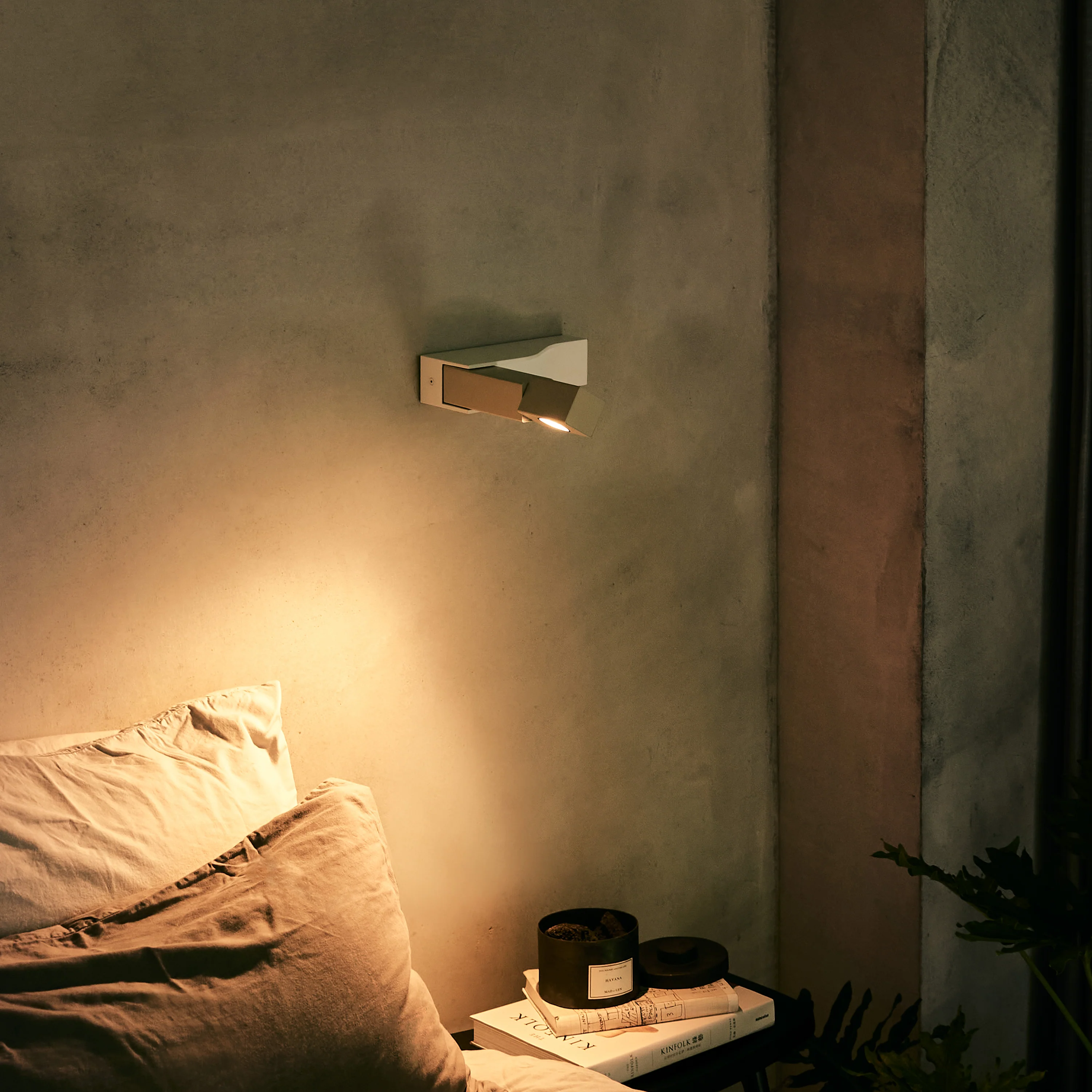 WU Wall Sconce - Image 11
