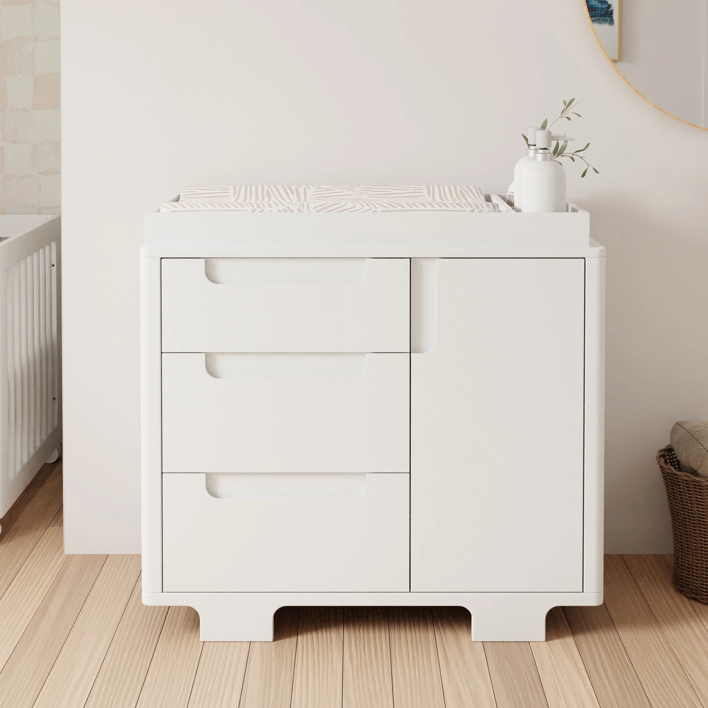 Yuzu 3-Drawer Changer Dresser with Removable Changing Tray - Image 9
