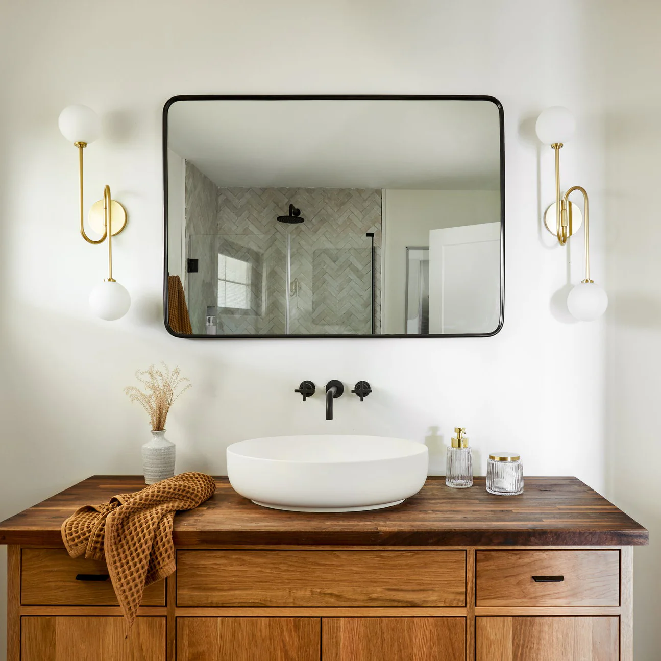 Zani Wall Sconce - Image 2